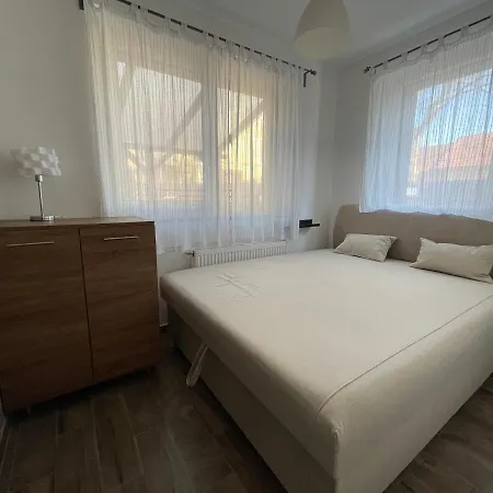 Vendégház Smeraldo