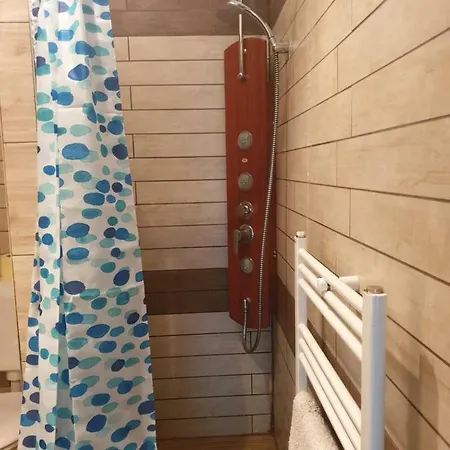 Smeraldo בית הארחה 3*